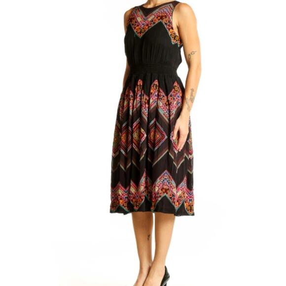 Tanvi Kedia Floral Sleeveless Embroidered‎ Multicolor Midi Dress Black Size 2 - Picture 2 of 13